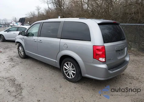2018 Dodge Grand Caravan Sxt z USA, uszkodzony, nr VIN 2C4RDGCG9JR210245